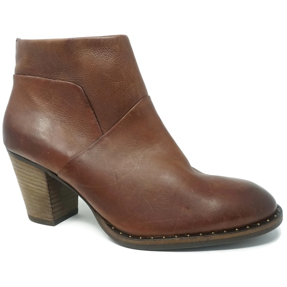 nelly bootie paul green